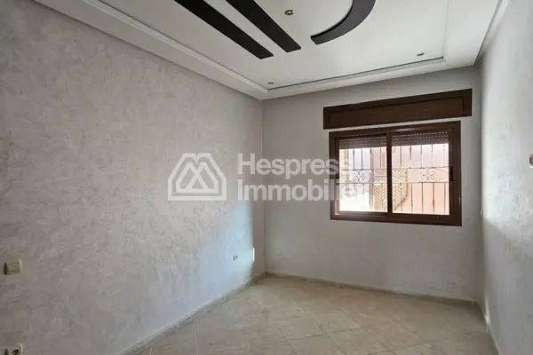 Apparently for sale, Trua Atlas. Area 107 m². Armored door, security