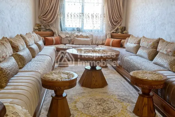 Apartment for sale in Hay Hassani . 3 comfortable bedrooms. Well furnished.