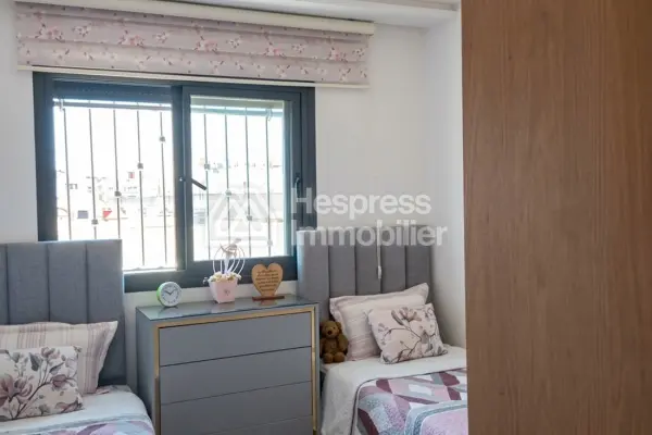 Apartment for sale in Hay Hassani . 3 comfortable bedrooms. Well furnished.