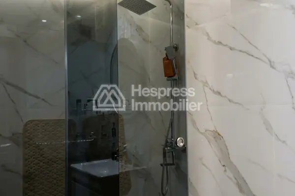 Apartment for sale in Hay Hassani . 3 comfortable bedrooms. Well furnished.