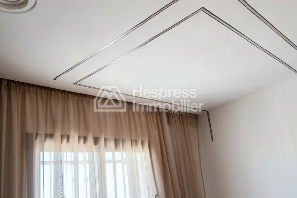 Apartment for sale in Hay Hassani . 3 comfortable bedrooms. Well furnished.