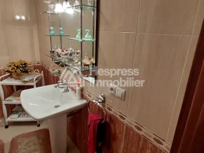 Grand appartement au quartier IBERIA