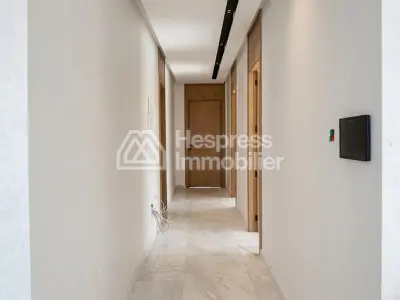 Luxury apartment in Malabata HILLS 256 m