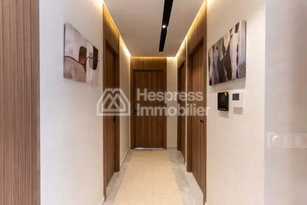 Luxury apartment in Malabata HILLS 94 M