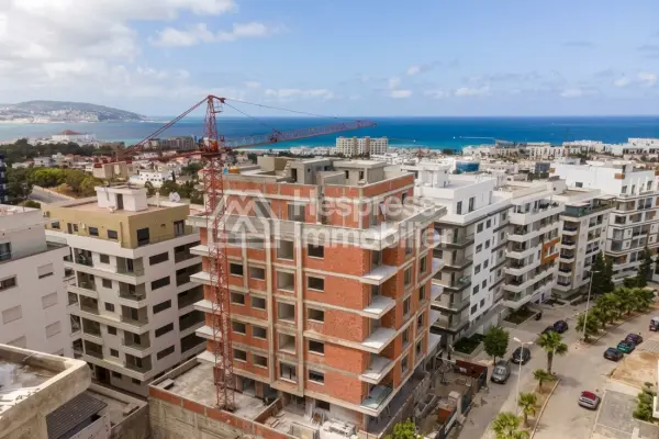 Luxury apartment in Malabata HILLS 94 M
