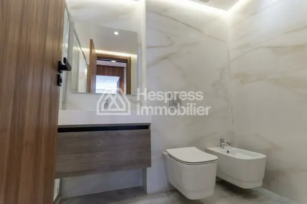 Luxury apartment in Malabata HILLS 94 M
