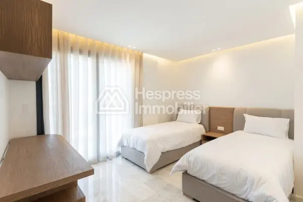 Luxury apartment in Malabata HILLS 94 M