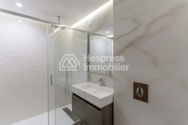 Luxury apartment in Malabata HILLS 94 M