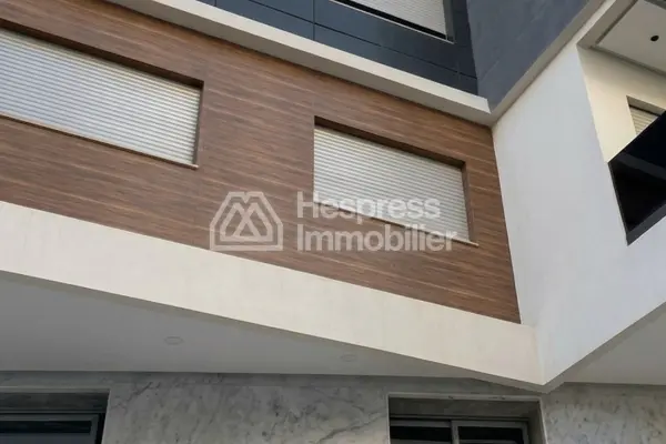 Luxury apartments at Moujahidine 110 m