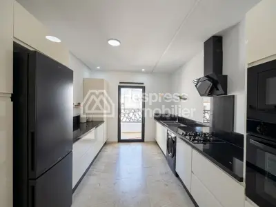 Modern apartment for rent in the Place area Mozart