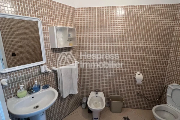 Commercial premises in Tangier , exceptional opportunity