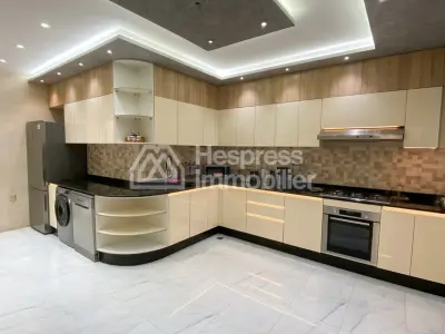 Bel appartement à louer quartier Hôpital Espagnol