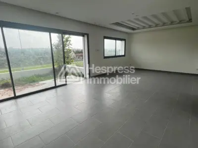 Villa neuve à louer à Harhoura – Résidence sécurisée