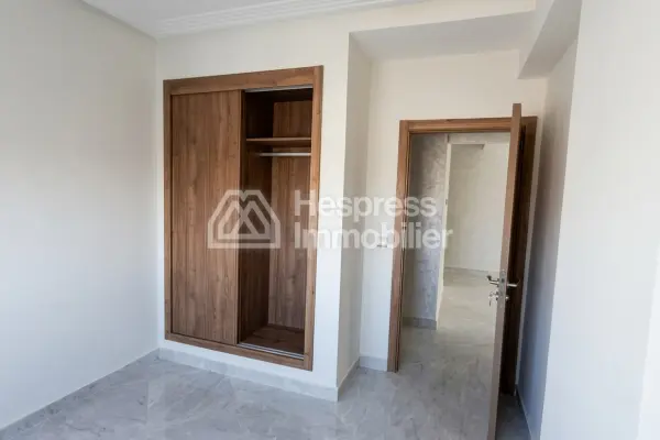 Appartement à louer à Riad Salam Marjane
