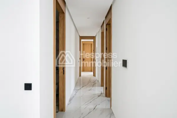 Apartment for sale in Malabata Hills