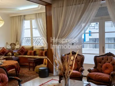 شقة للبيع بالقرب من Lycée Regnaut