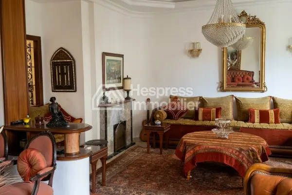 Apartment for sale near Regnaut High School