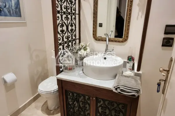 Apartment for sale near Regnaut High School