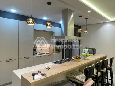Superbe Appartement 4 Chambres à Vendre à Tanger - Moudjahidine