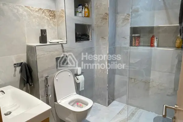 Superbe Appartement 4 Chambres à Vendre à Tanger - Moudjahidine