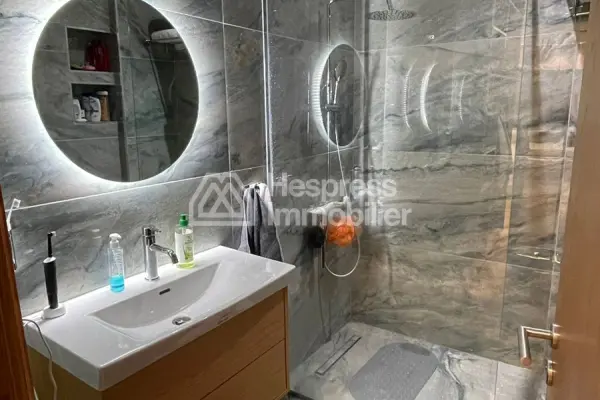 Superbe Appartement 4 Chambres à Vendre à Tanger - Moudjahidine
