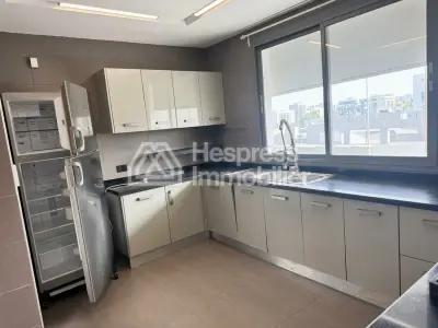 Exceptional 206 m² penthouse for rent – ​​L'Orangeraie du Souissi