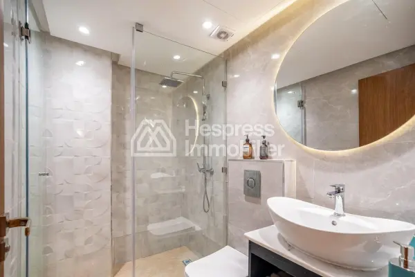 Appartement haut standing a vendre au cœur de guiliz  