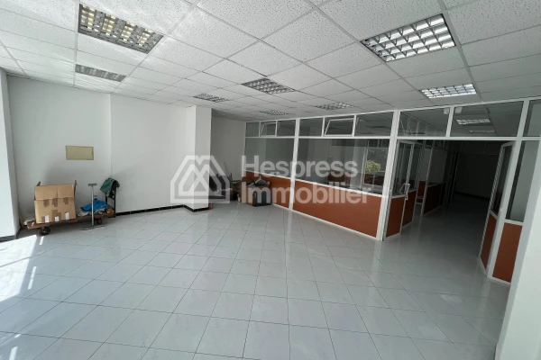 Commercial premises in Tangier , exceptional opportunity