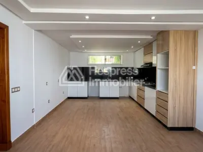 Unfurnished villa for rent in Boubana