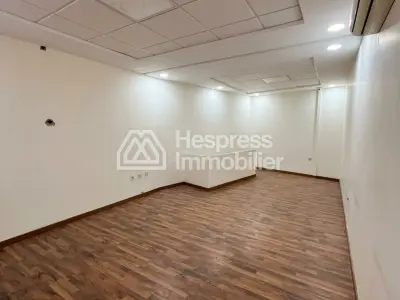 Commercial premises in Branes