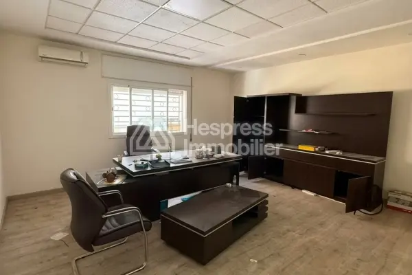 Commercial premises in Branes