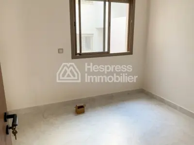 Apartment near Bricoma