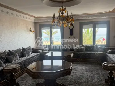 Apartment on the Corniche