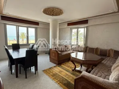 Apartment on the Corniche