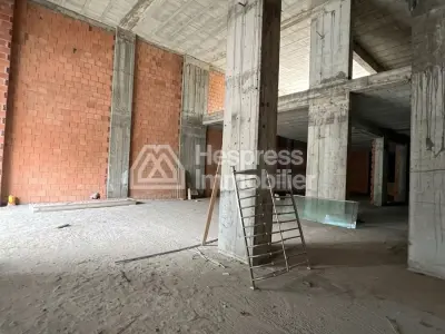 Local commercial Castilla