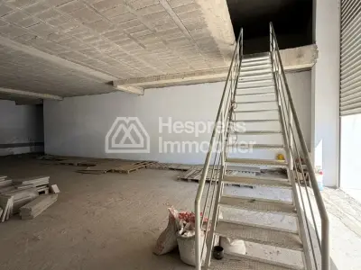 Local Commercial – Place Mozart