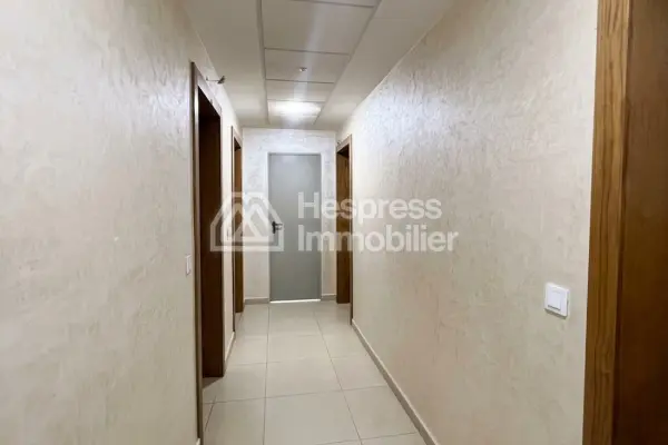 Plateaux bureaux en location – Quartier Plaza Toro