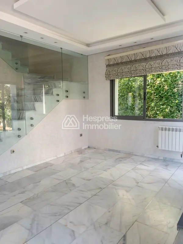 5-Bedroom Villa – Boubana District
