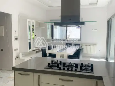 5-Bedroom Villa – Boubana District