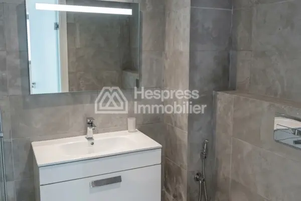 5-Bedroom Villa – Boubana District