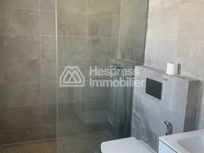 5-Bedroom Villa – Boubana District
