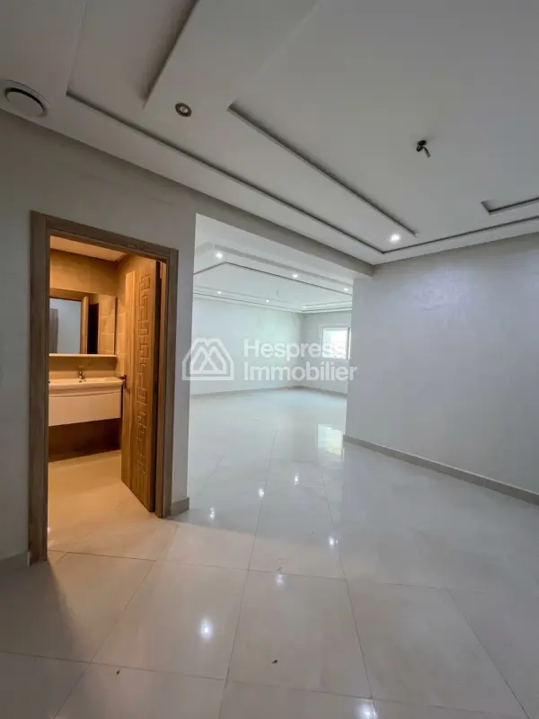 2 Bedroom Apartment – ​​Mozart Square District