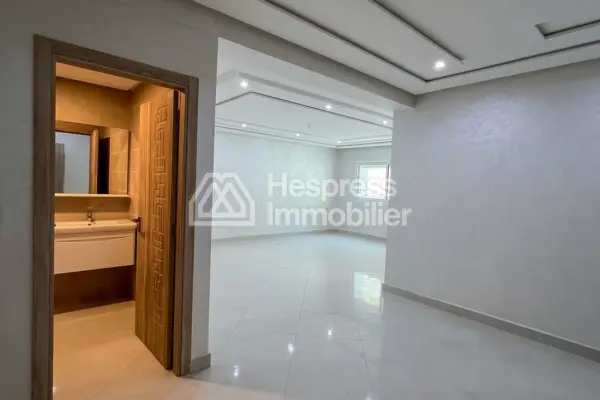 2 Bedroom Apartment – ​​Mozart Square District