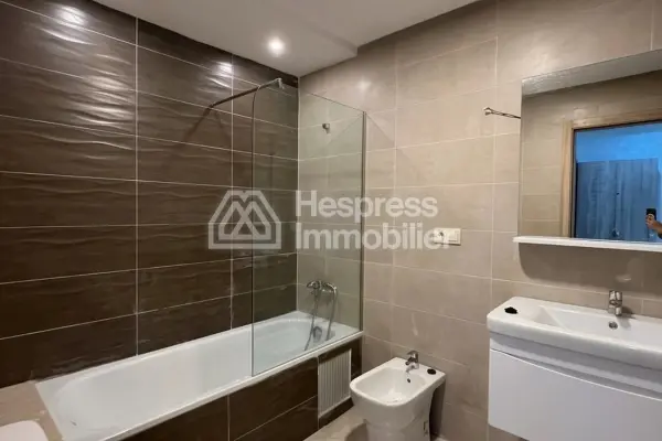 2 Bedroom Apartment – ​​Mozart Square District