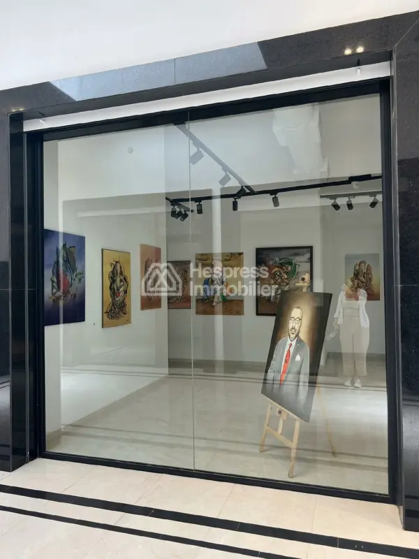 Locaux Commerciaux – Av Fès