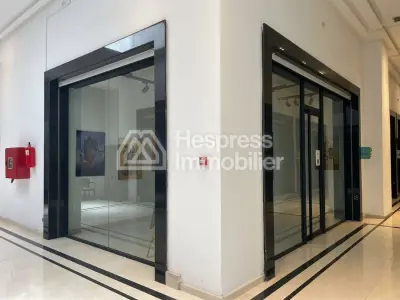 Locaux Commerciaux – Av Fès