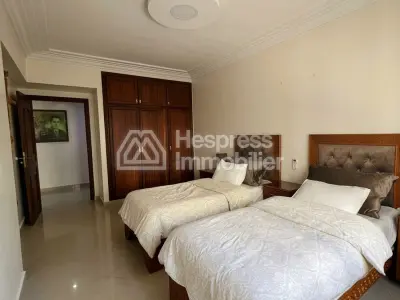 3-bedroom apartment – ​​Iberia district