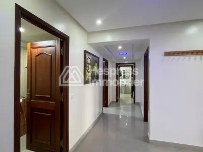 3-bedroom apartment – ​​Iberia district