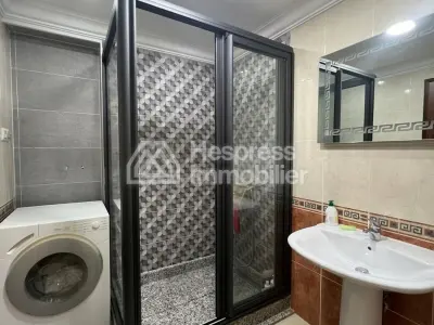 3-bedroom apartment – ​​Iberia district