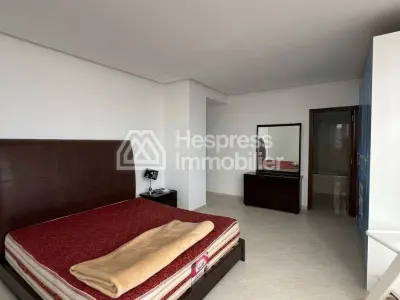 4-Bedroom Apartment – ​​Iberia District
